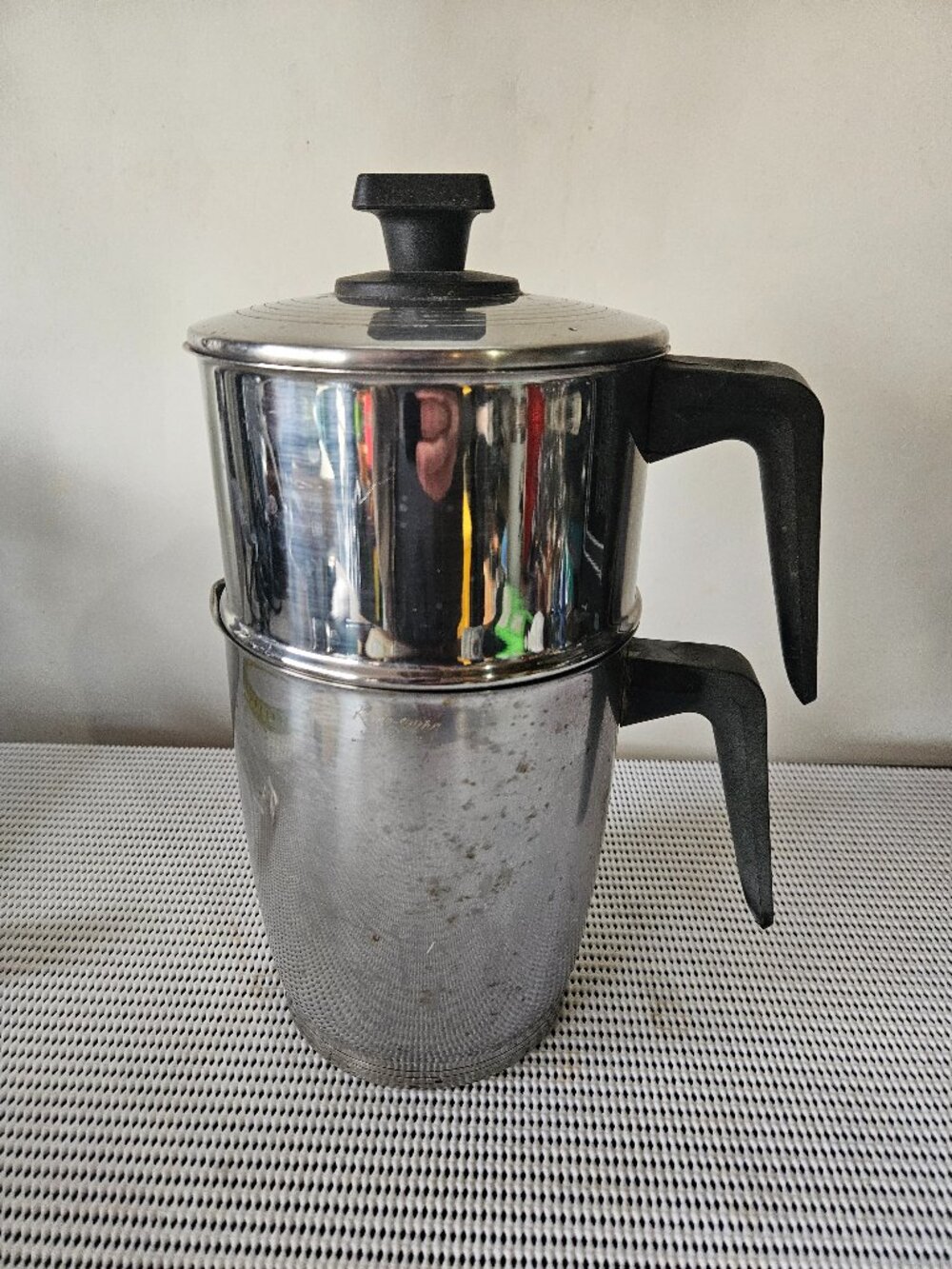 Vintage Rena Ware 8-cup Stainless Steel Drip-O-Lator coffee maker   G12